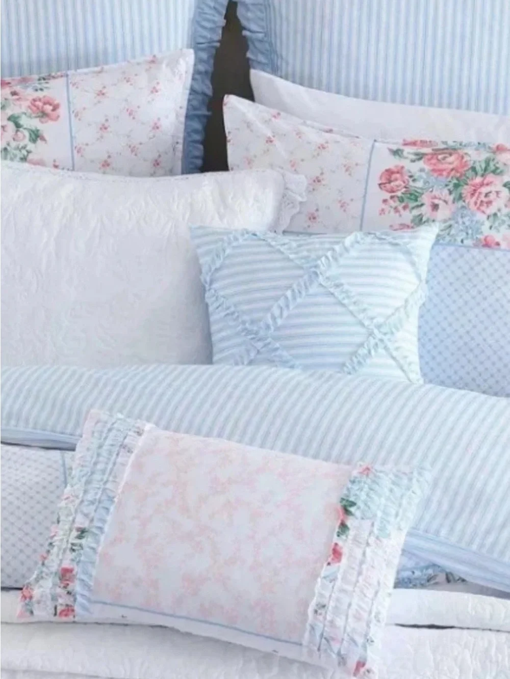 Laura Ashley Hope Patchwork Twin 5pc Pink Floral Reversible Comforter Set